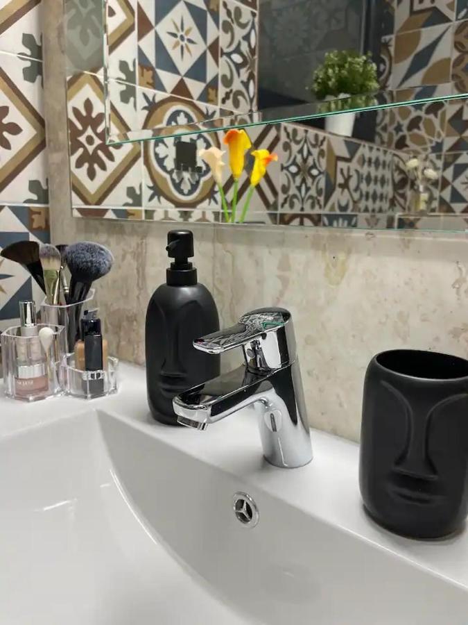 Peacock Studio Navodari Ngoại thất bức ảnh